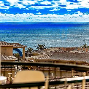 https://apartment-in-torres-del-sol.in-canary-islands.com